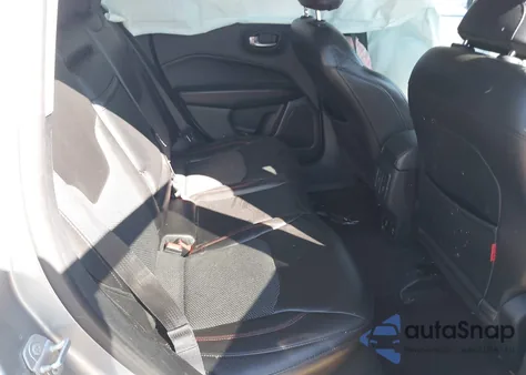 2018 Jeep Compass Trailhawk 4X4 from USA, damaged, VIN 3C4NJDDB8JT341673